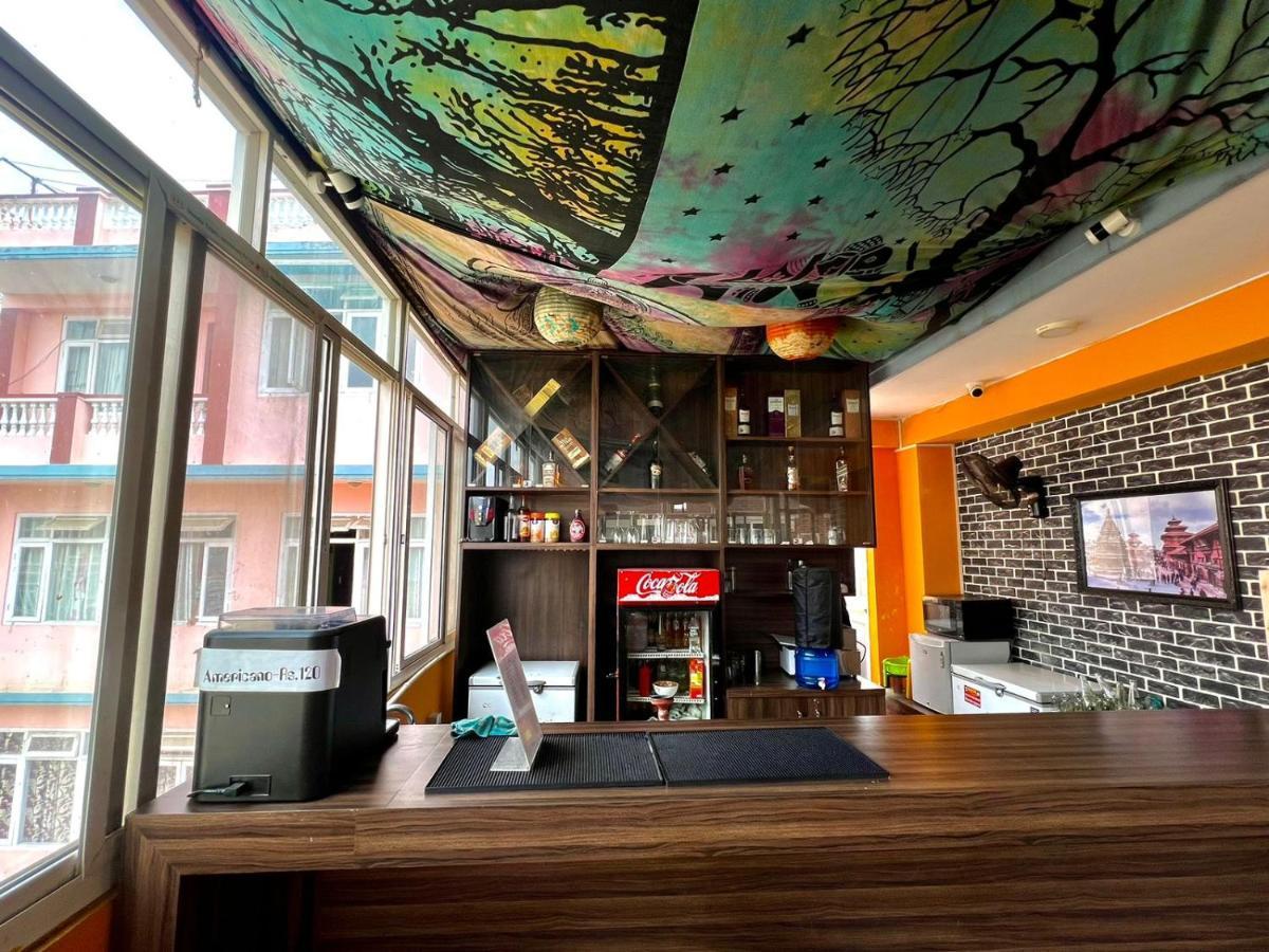 Bodhi Tree Hostel カトマンズ エクステリア 写真